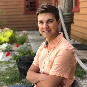 Meet your Posher, Kyle